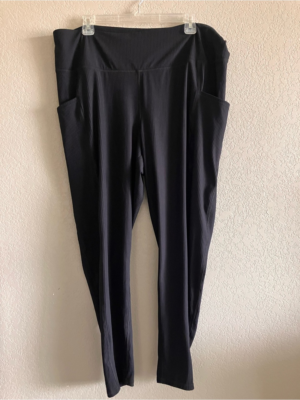 Maurices 2X Black Ribbed Leggings w/ Pockets Regular Length Athleisure Yoga